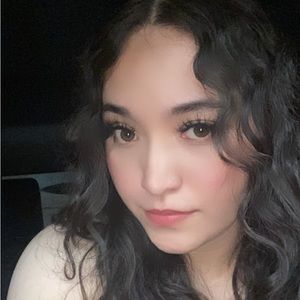 Meet your Posher, Lesli